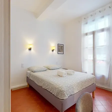 Apartment Le Chic