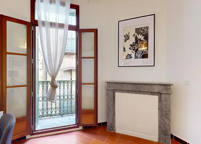 Le Chic アパート *